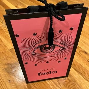 Gucci garden shopping bag